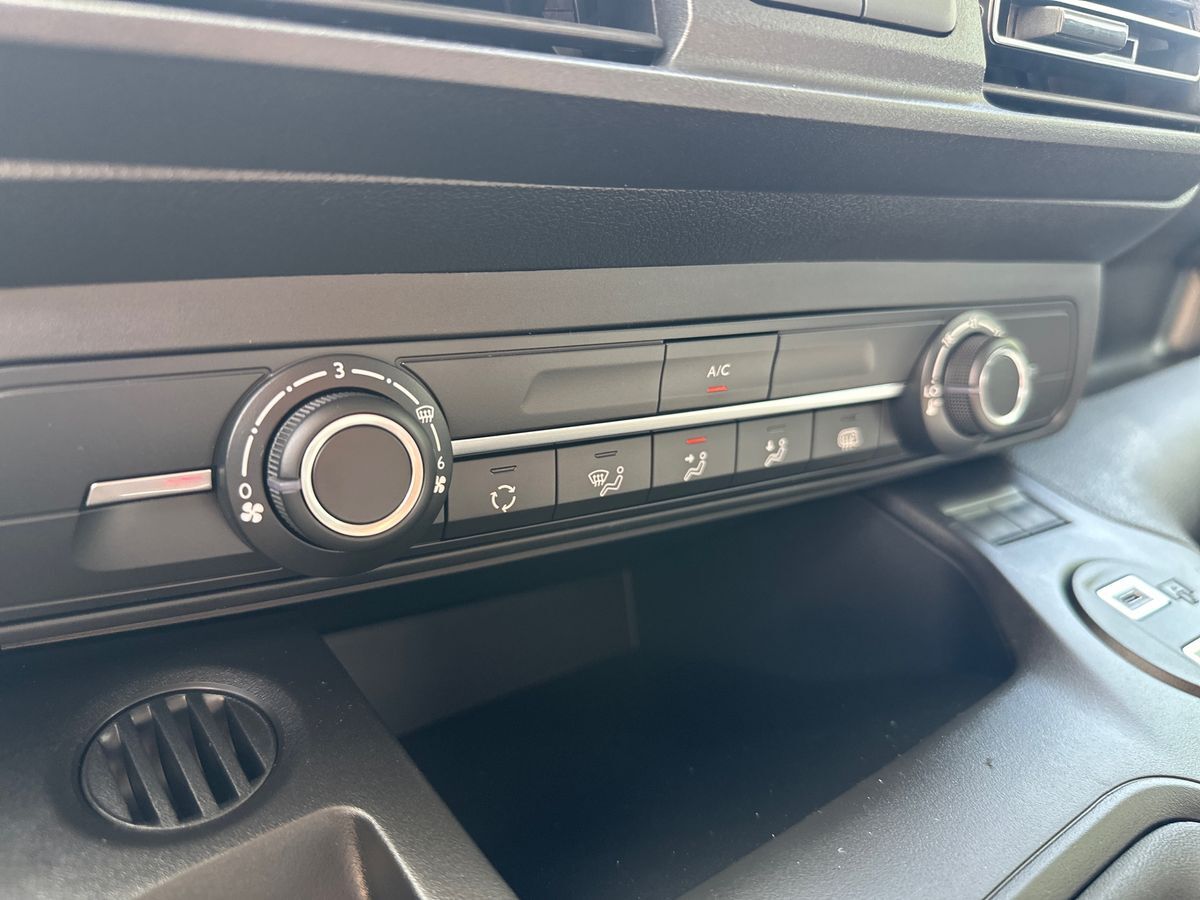 Billede af Peugeot Partner L1 V1 1,5 BlueHDi Plus 100HK Van
