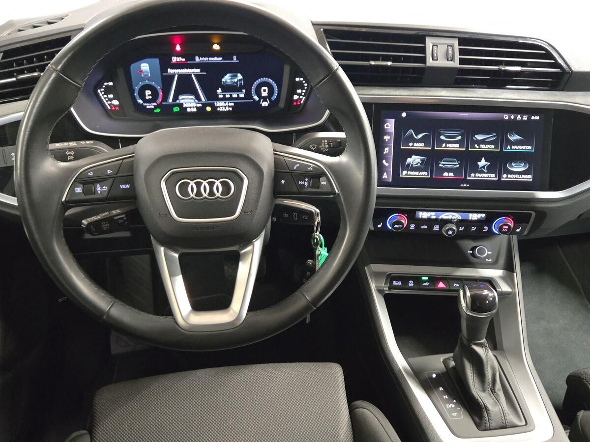 Billede af Audi Q3 Sportback 1,4 45 TFSI e  Plugin-hybrid Attitude Plus S Tronic 245HK 5d 6g Aut.