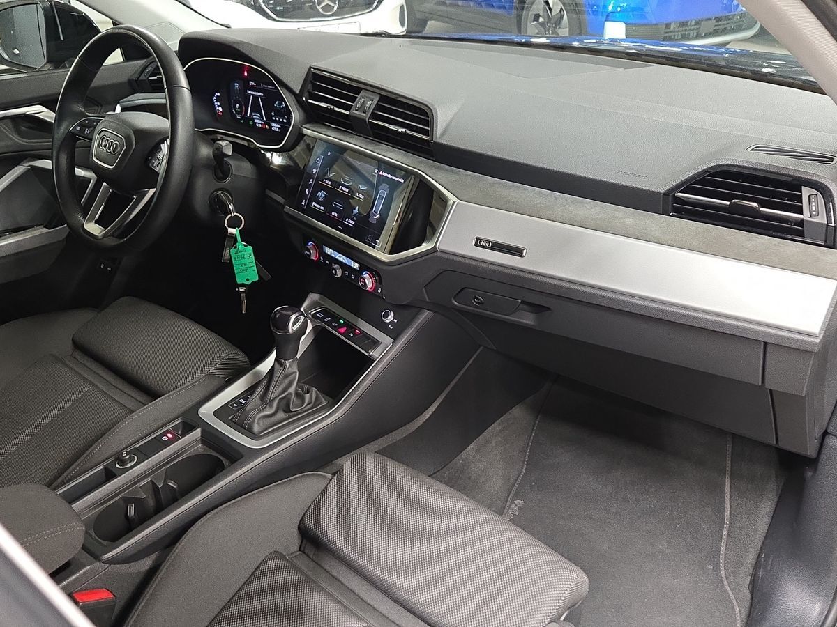 Billede af Audi Q3 Sportback 1,4 45 TFSI e  Plugin-hybrid Attitude Plus S Tronic 245HK 5d 6g Aut.