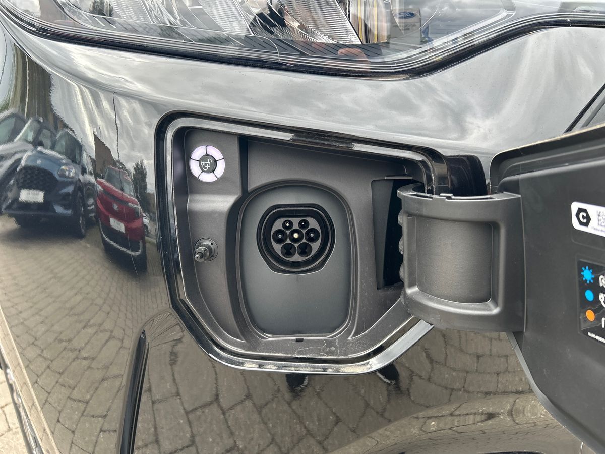 Billede af Ford Transit Custom 320 L2H1 2,5 Plugin-hybrid Limited CVT 233HK Van Trinl. Gear