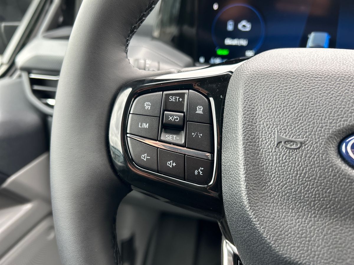 Billede af Ford Transit Custom 320 L2H1 2,5 Plugin-hybrid Limited CVT 233HK Van Trinl. Gear