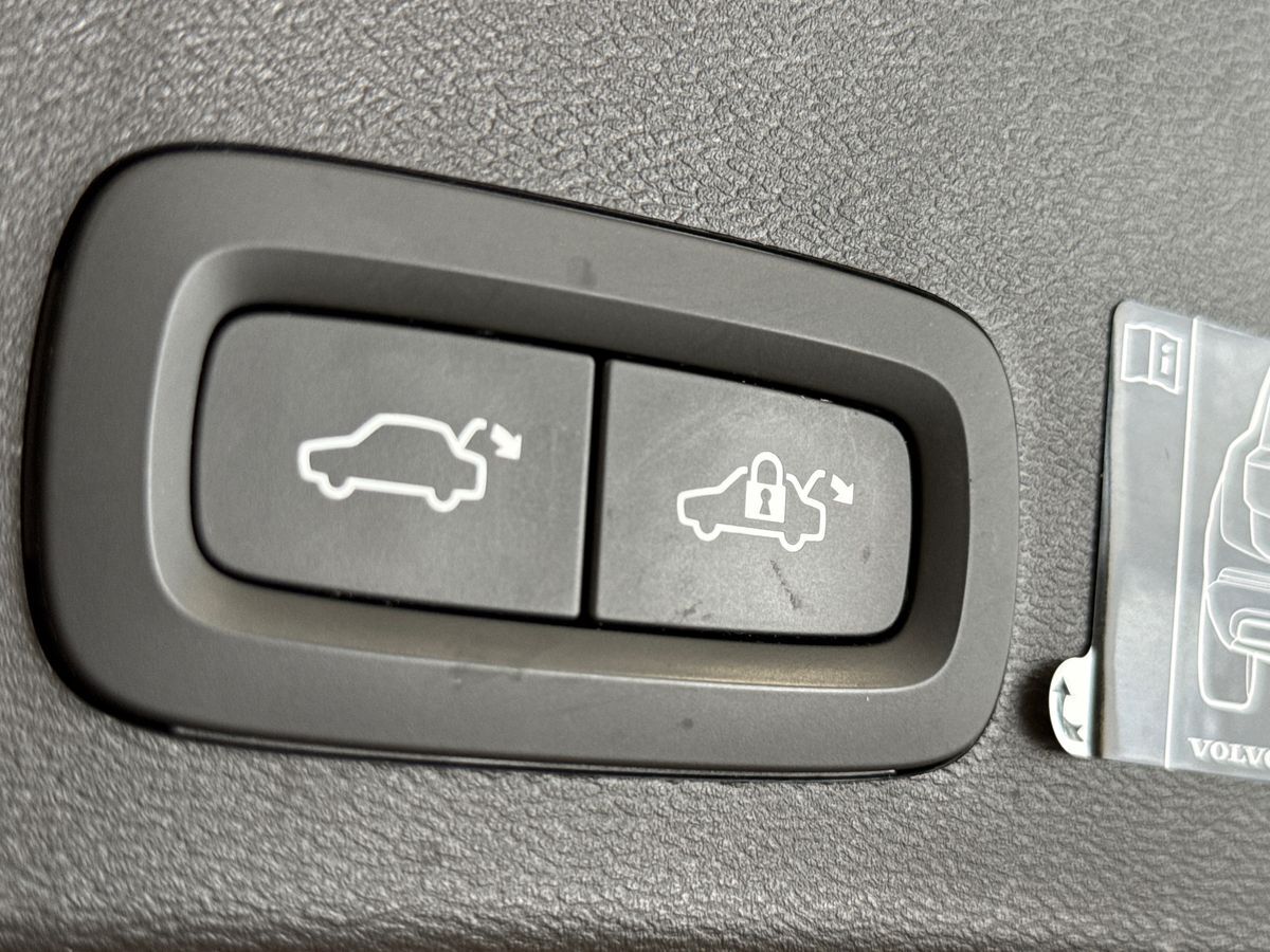 Billede af Volvo XC40 1,5 T4 Recharge  Plugin-hybrid Inscription Expression 211HK 5d 7g Aut.