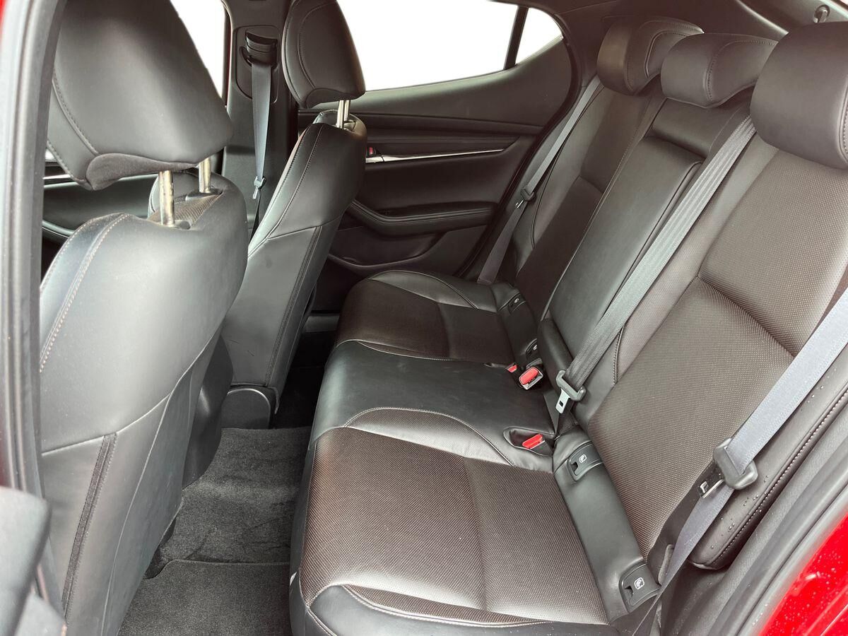 Billede af Mazda 3 2,0 Skyactiv-G  Mild hybrid Cosmo 150HK 5d 6g Aut.