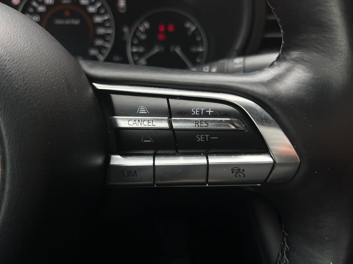 Billede af Mazda 3 2,0 Skyactiv-G  Mild hybrid Cosmo 150HK 5d 6g Aut.