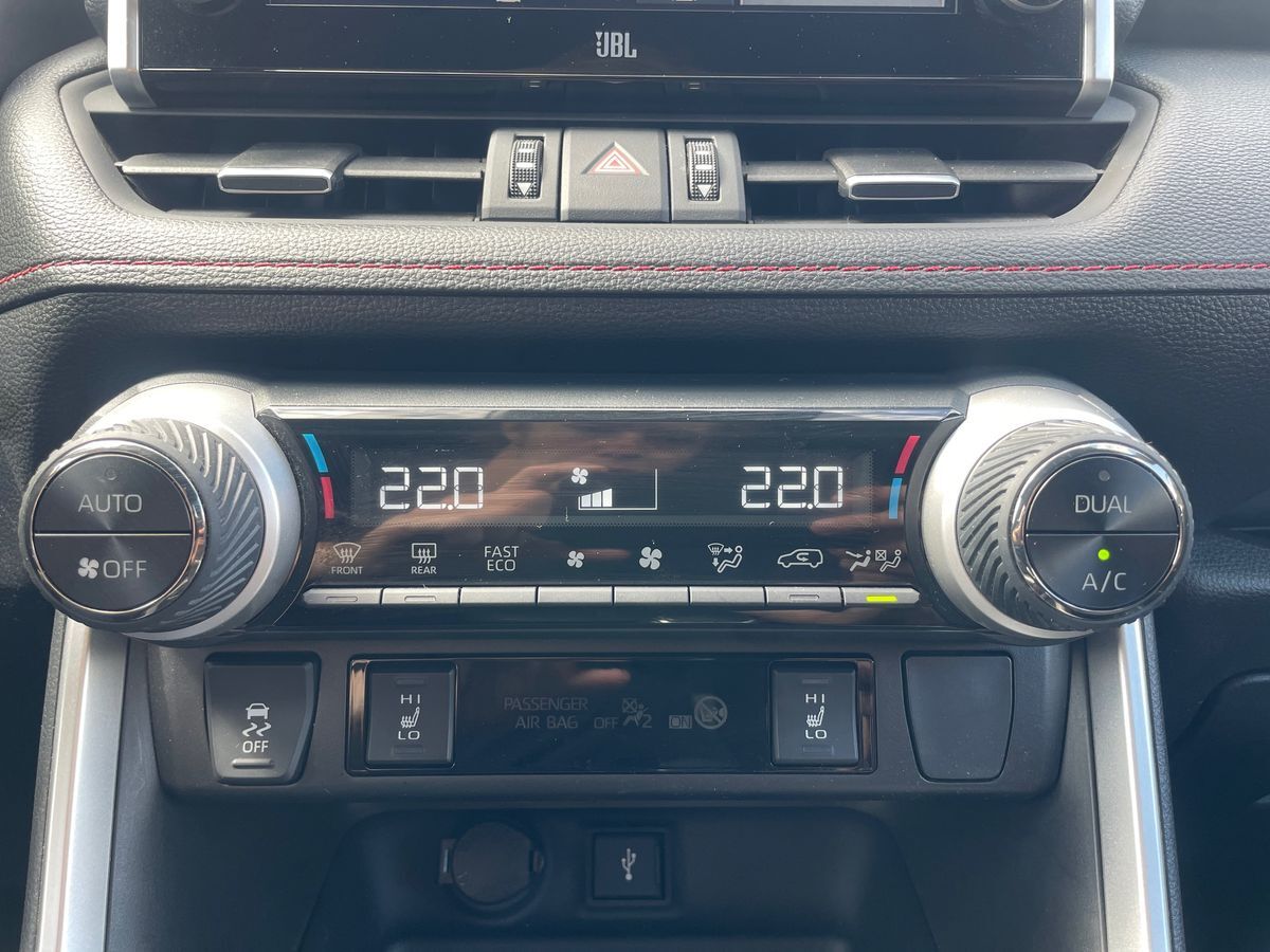 Billede af Toyota RAV4 Plug-in 2,5 Plugin-hybrid Active Premium AWD 306HK 5d 6g Aut.