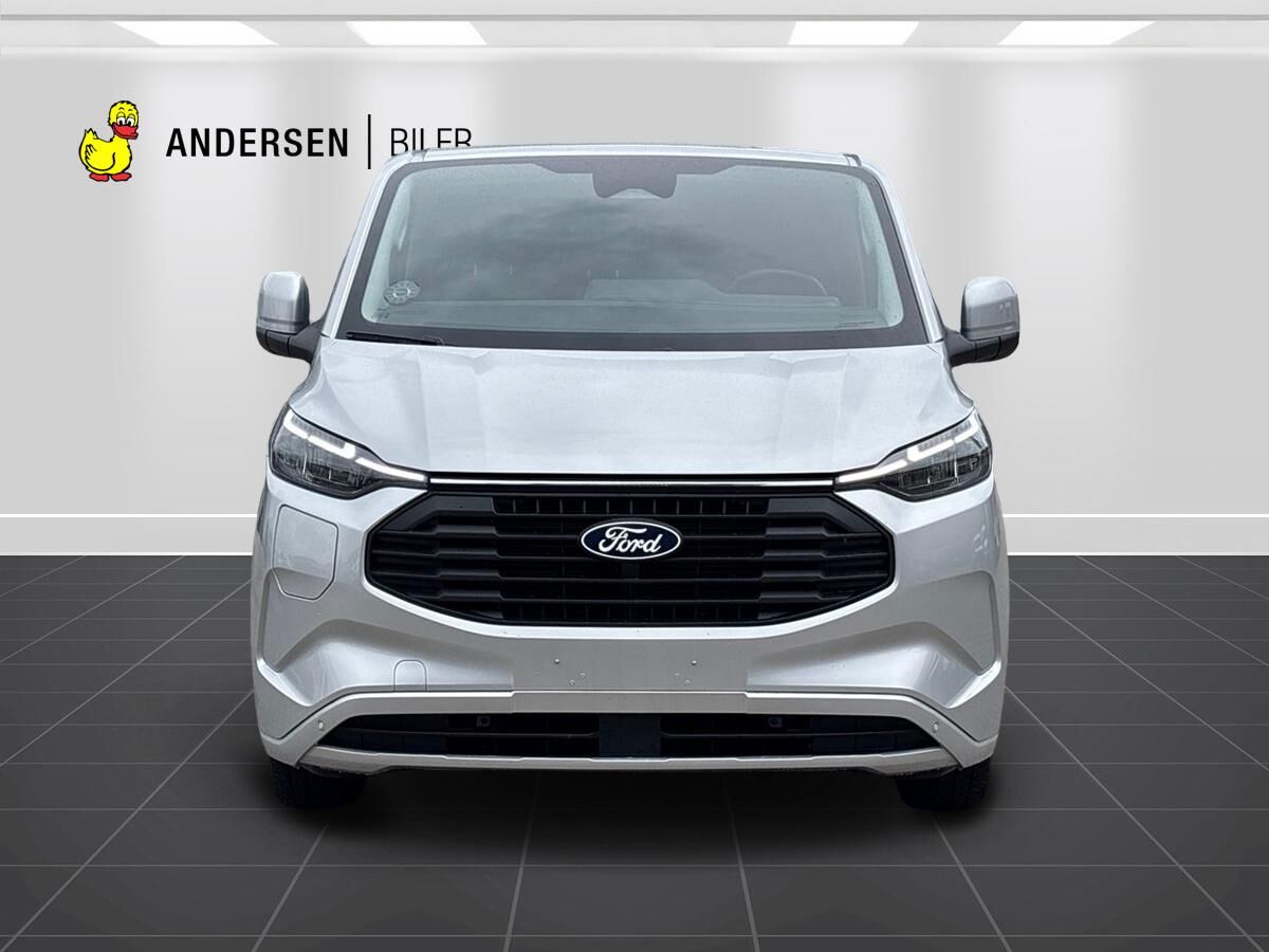 Billede af Ford Transit Custom 320 L2H1 2,5 Plugin-hybrid Limited CVT 233HK Van Trinl. Gear