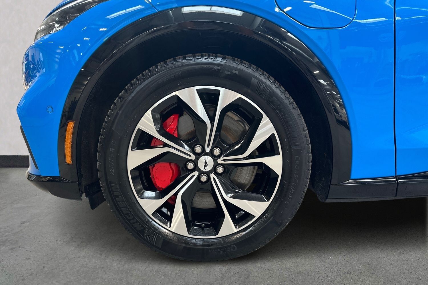 Billede af Ford Mustang Mach-E EL SR Premium AWD 269HK 5d Aut.