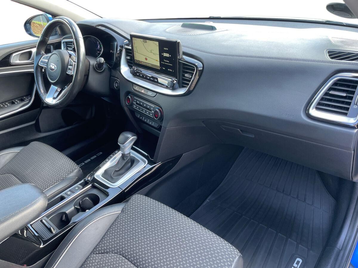Billede af Kia Ceed SW 1,6 GDI PHEV  Plugin-hybrid Comfort m/Upgrade DCT 141HK Stc 6g Aut.