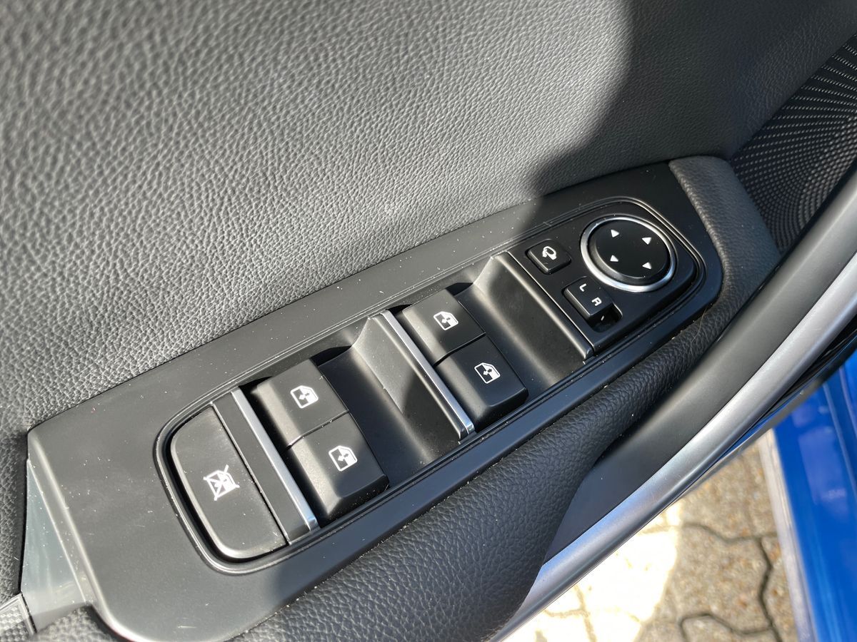 Billede af Kia Ceed SW 1,6 GDI PHEV  Plugin-hybrid Comfort m/Upgrade DCT 141HK Stc 6g Aut.