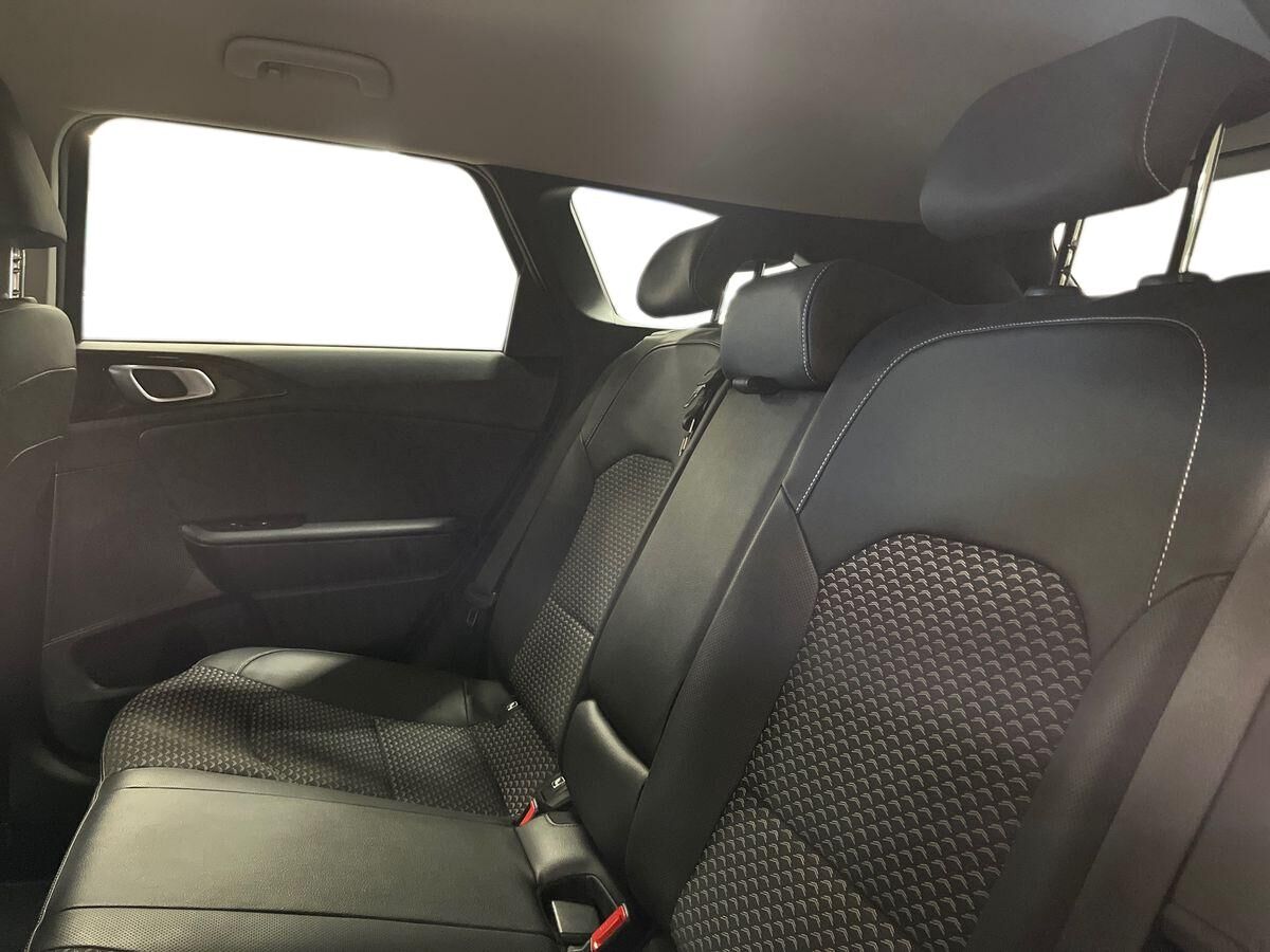 Billede af Kia Ceed SW 1,6 GDI PHEV  Plugin-hybrid Upgrade DCT 141HK Stc 6g Aut.