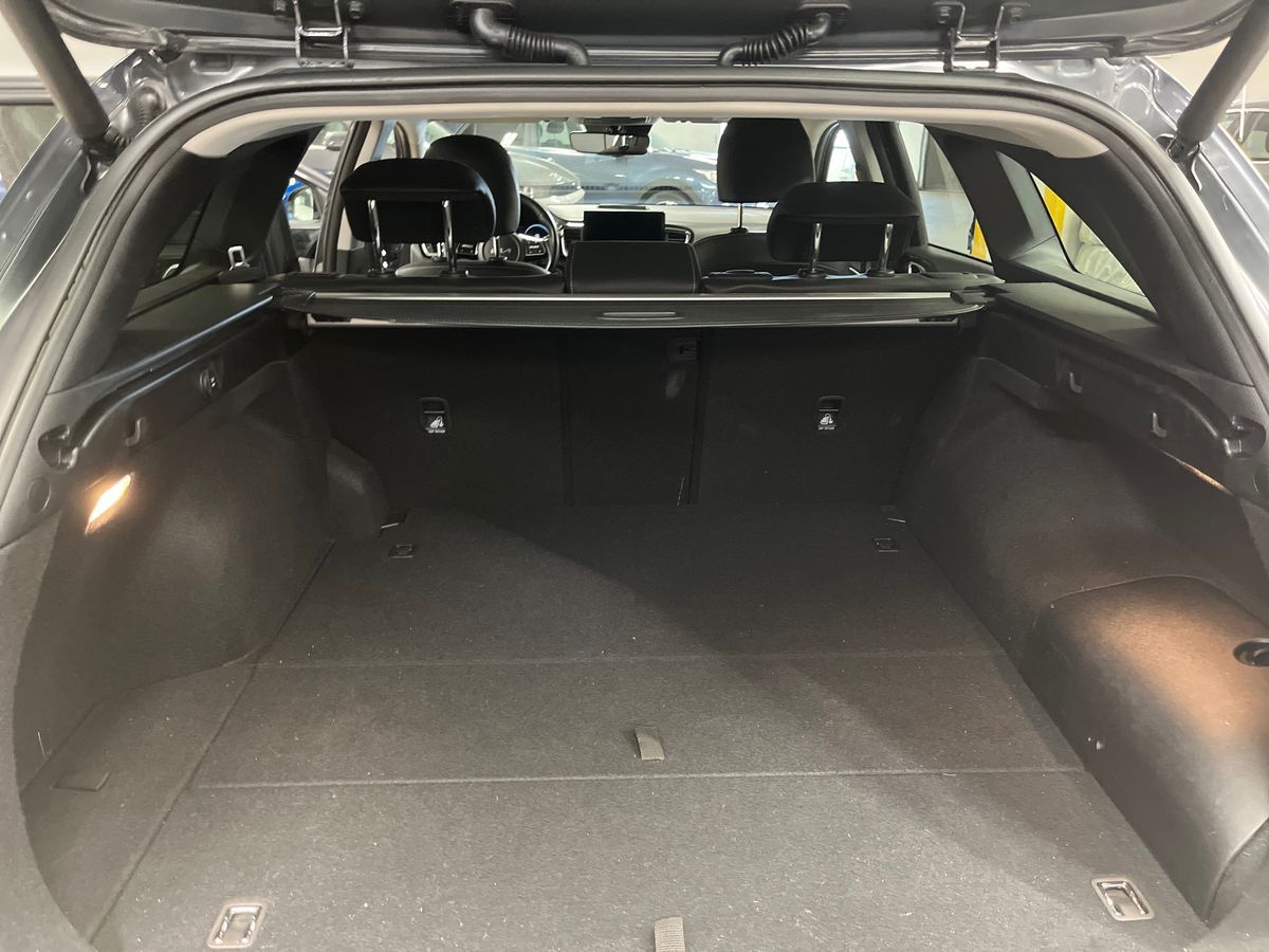Billede af Kia Ceed SW 1,6 GDI PHEV  Plugin-hybrid Upgrade DCT 141HK Stc 6g Aut.