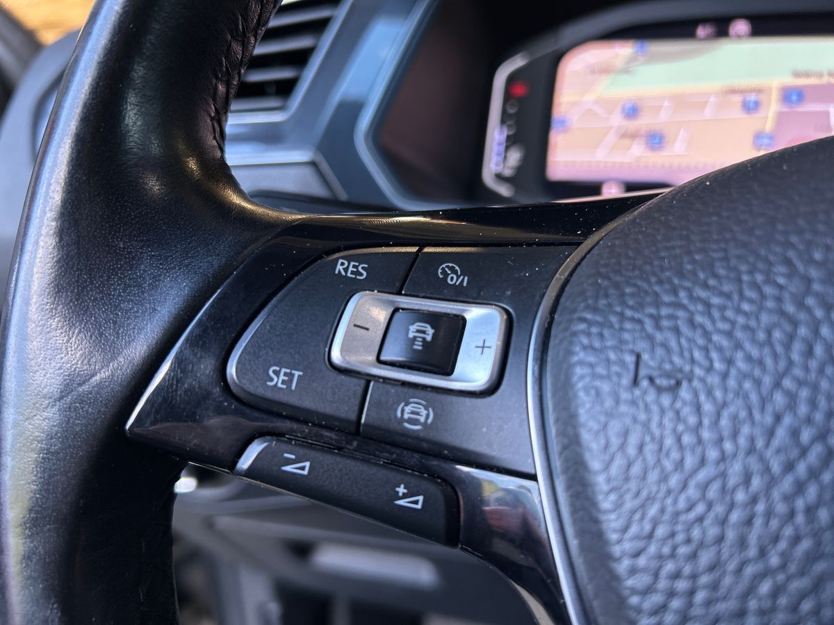 Billede af VW Tiguan 2,0 TDI SCR Highline 4Motion DSG 190HK 5d 7g Aut.