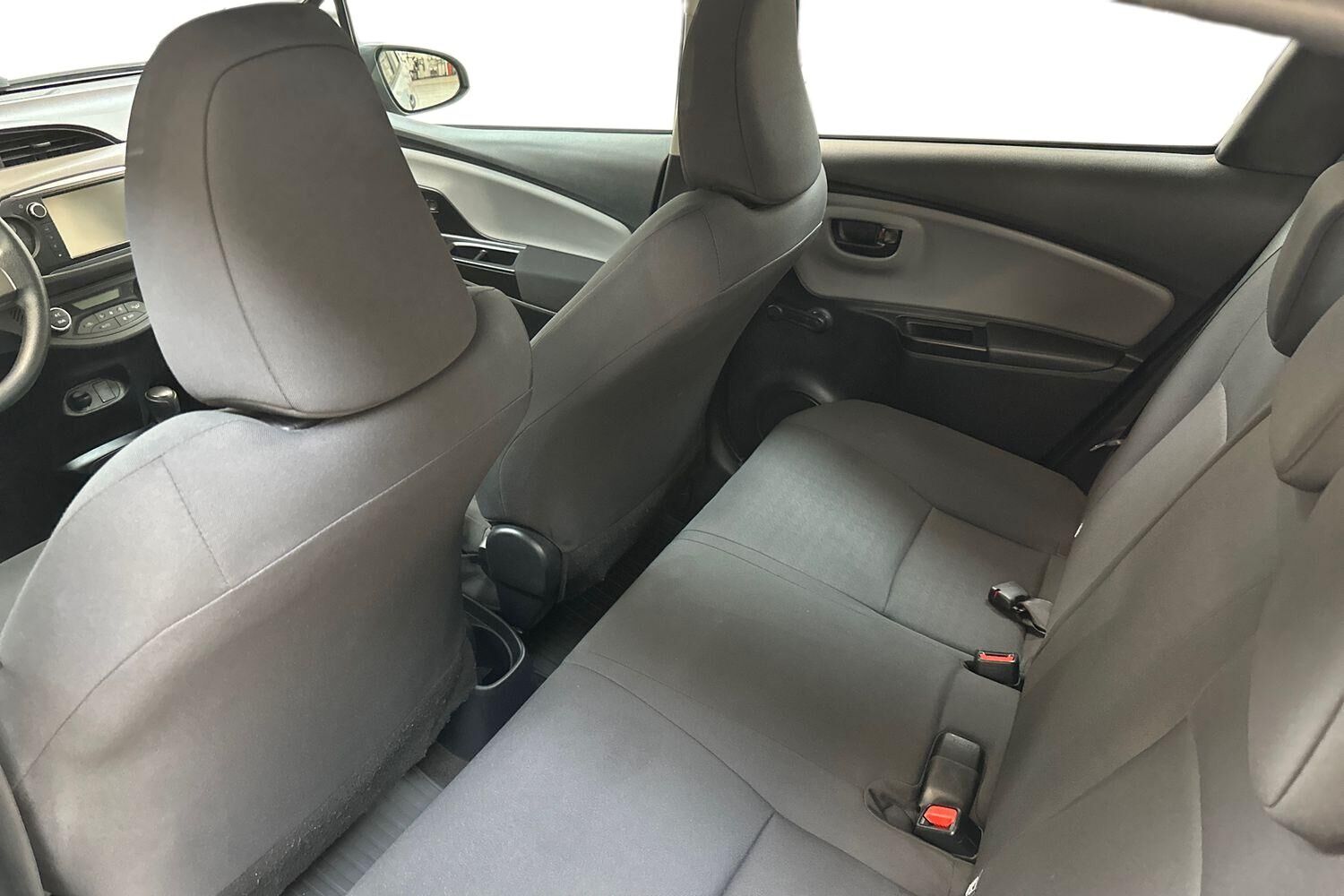 Billede af Toyota Yaris 1,5 Hybrid H1 E-CVT 100HK 5d Trinl. Gear