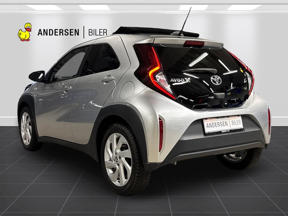 Billede af Toyota Aygo X 1,0 VVT-I Air Active 72HK 5d