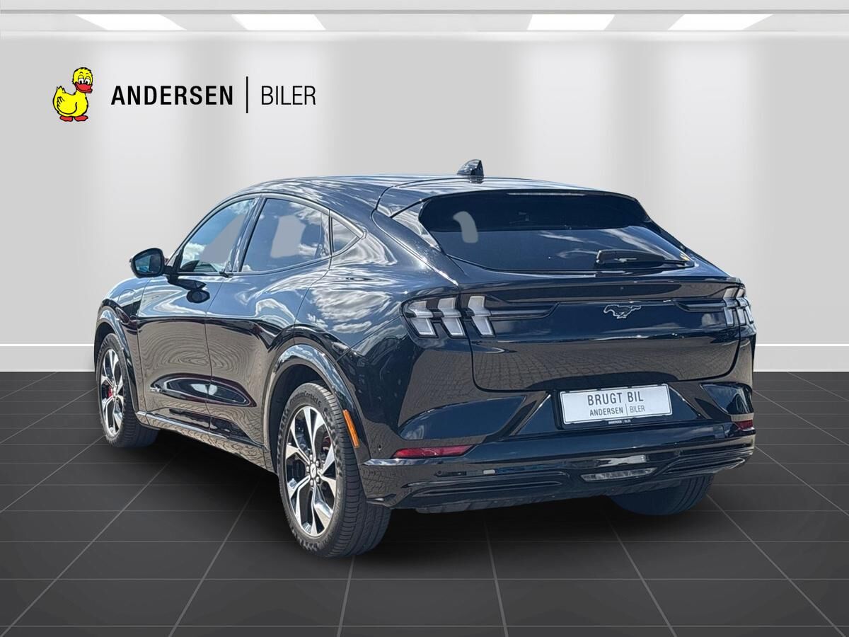 Billede af Ford Mustang Mach-E EL UR Premium 294HK 5d Aut.