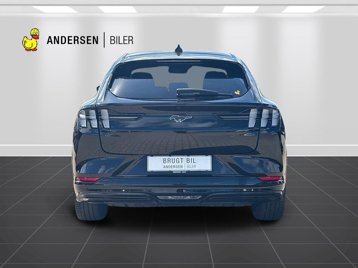 Billede af Ford Mustang Mach-E EL UR Premium 294HK 5d Aut.
