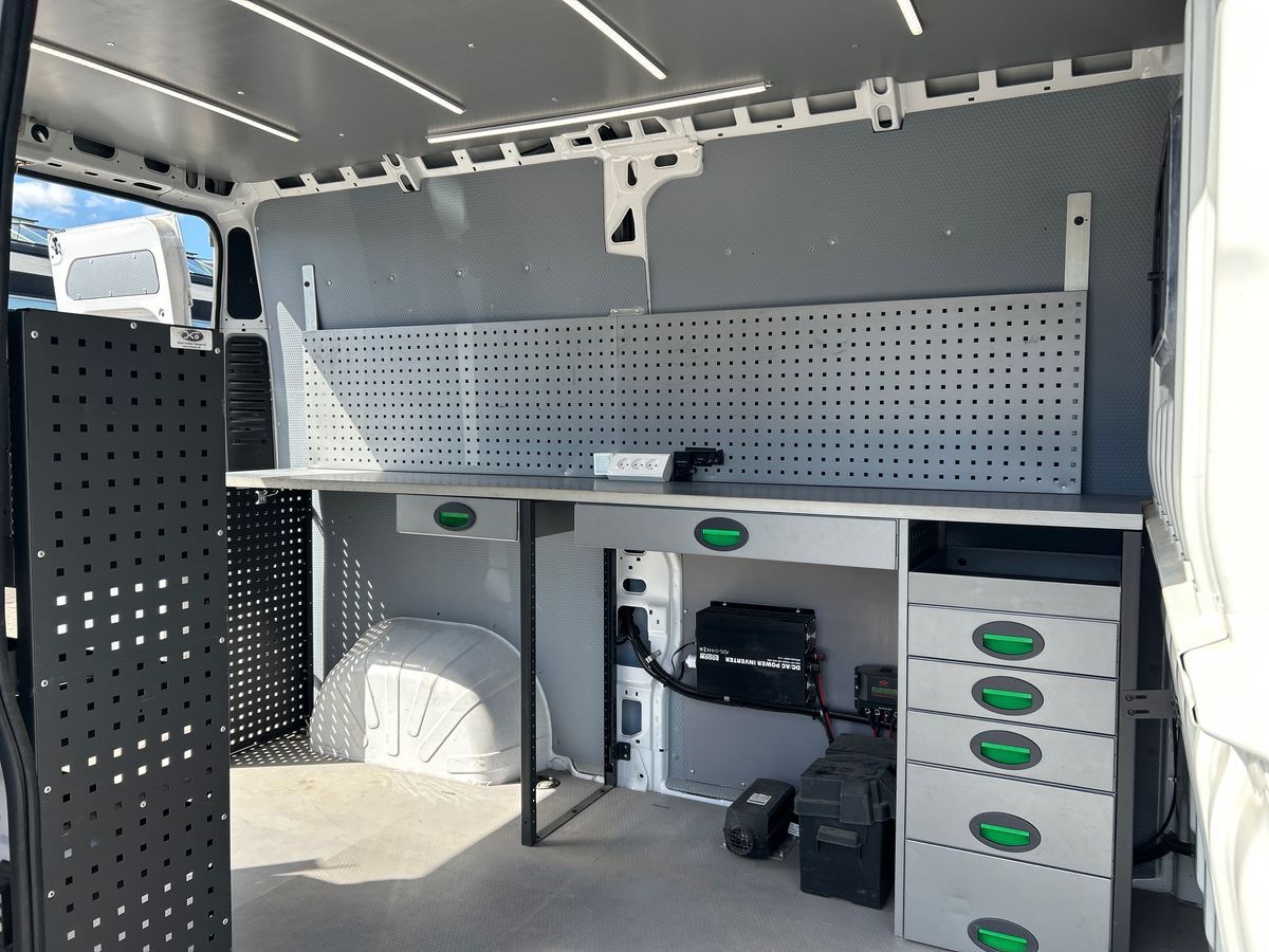 Billede af Citroën Jumper 33 L2H2 2,2 Blue HDi Flexline 140HK Van