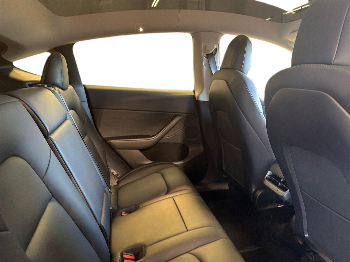 Billede af Tesla Model Y EL Long Range AWD 514HK 5d Aut.