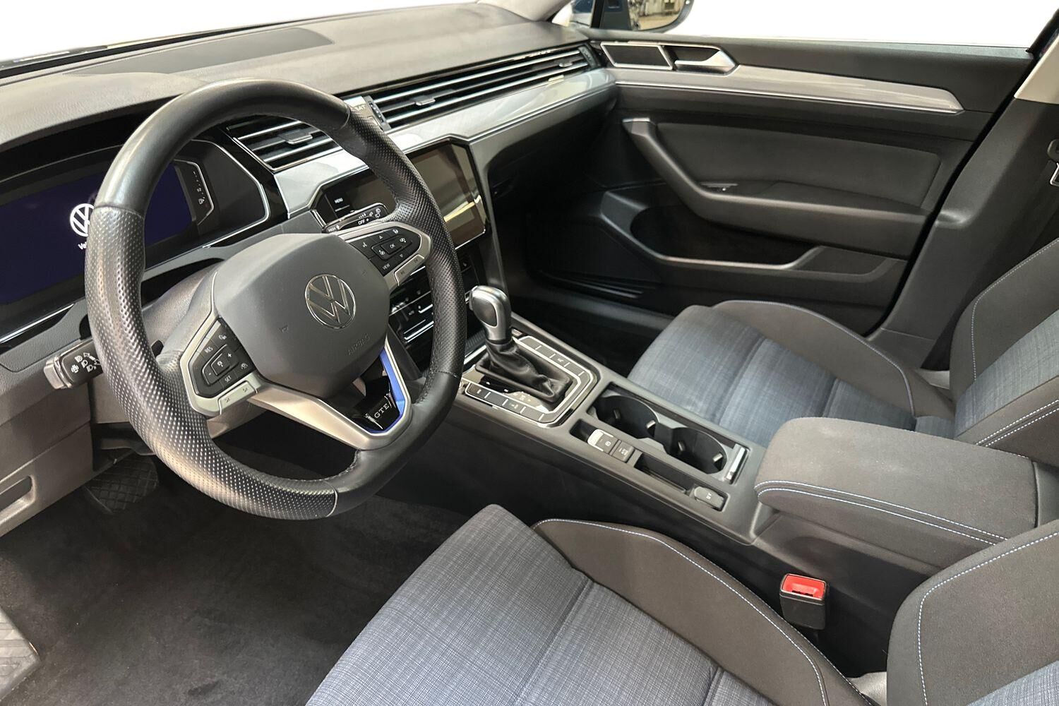 Billede af VW Passat Variant 1,4 TSI  Plugin-hybrid GTE DSG 218HK Stc 6g Aut.