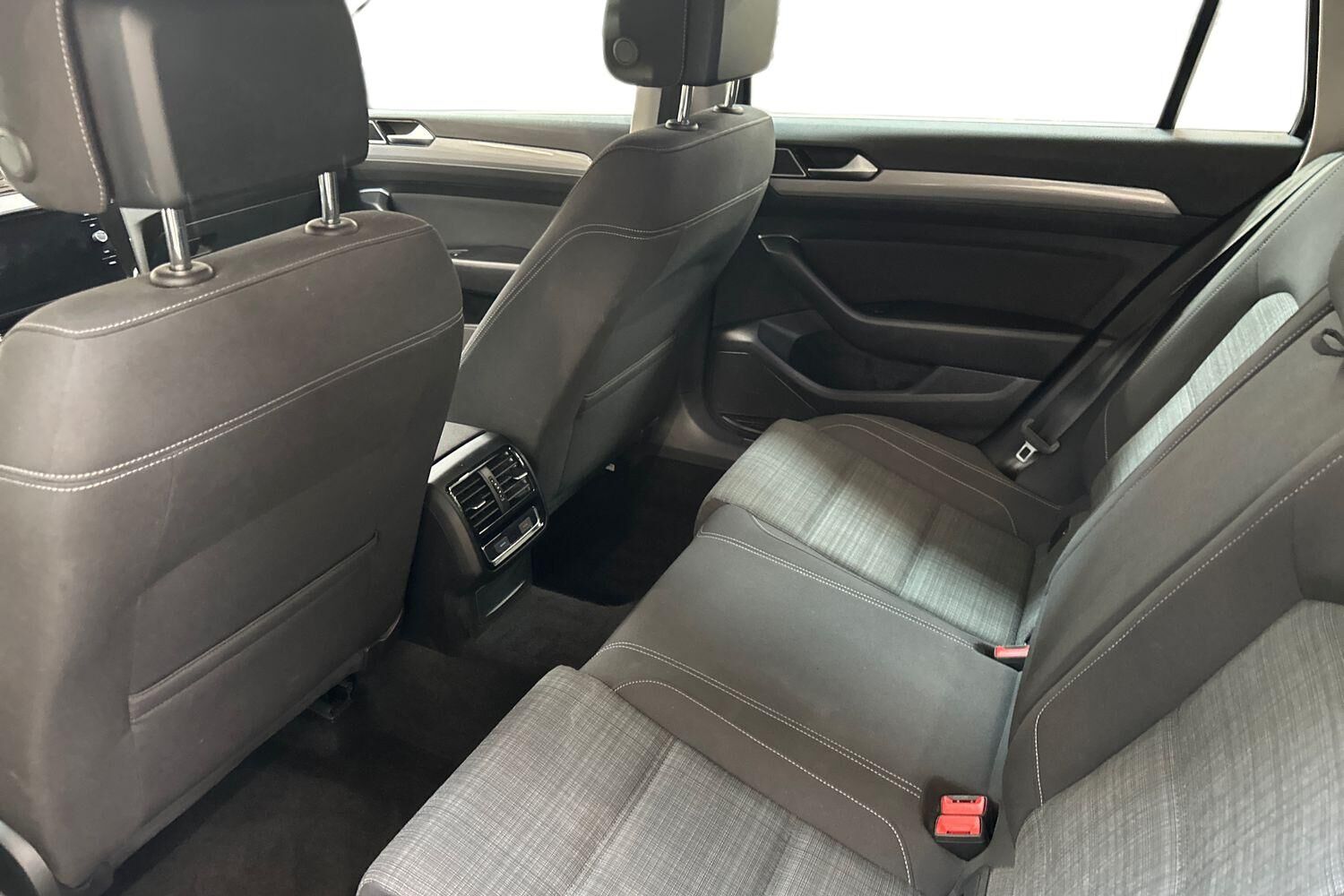 Billede af VW Passat Variant 1,5 TSI EVO ACT Business Plus DSG 150HK Stc 7g Aut.