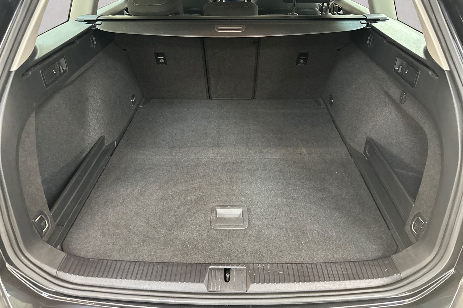 Billede af VW Passat Variant 1,5 TSI EVO ACT Business Plus DSG 150HK Stc 7g Aut.