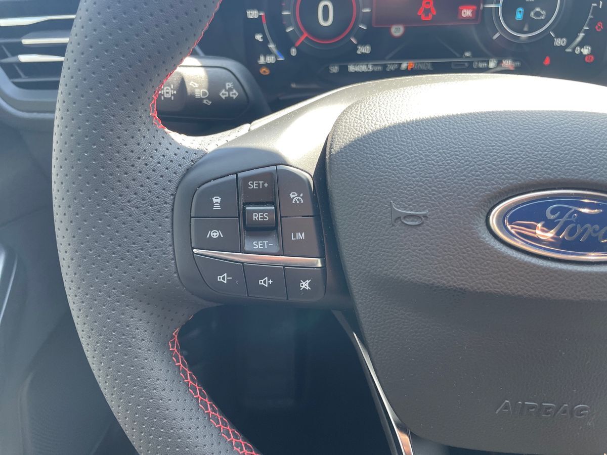 Billede af Ford Kuga 2,5 Plugin-hybrid ST-Line X CVT 225HK 5d Trinl. Gear