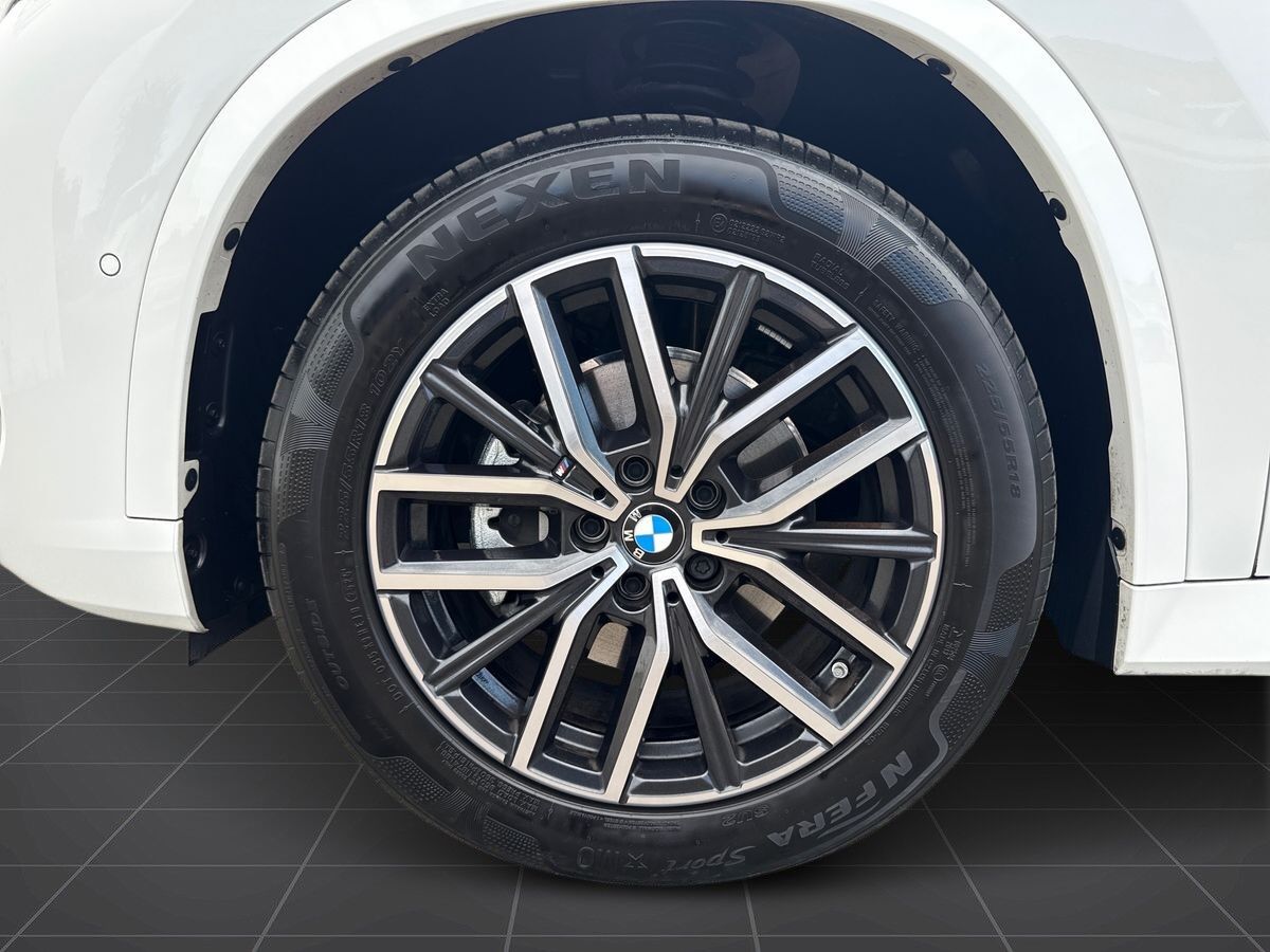 Billede af BMW iX1 eDrive20 EL M-Sport 204HK 5d Aut.