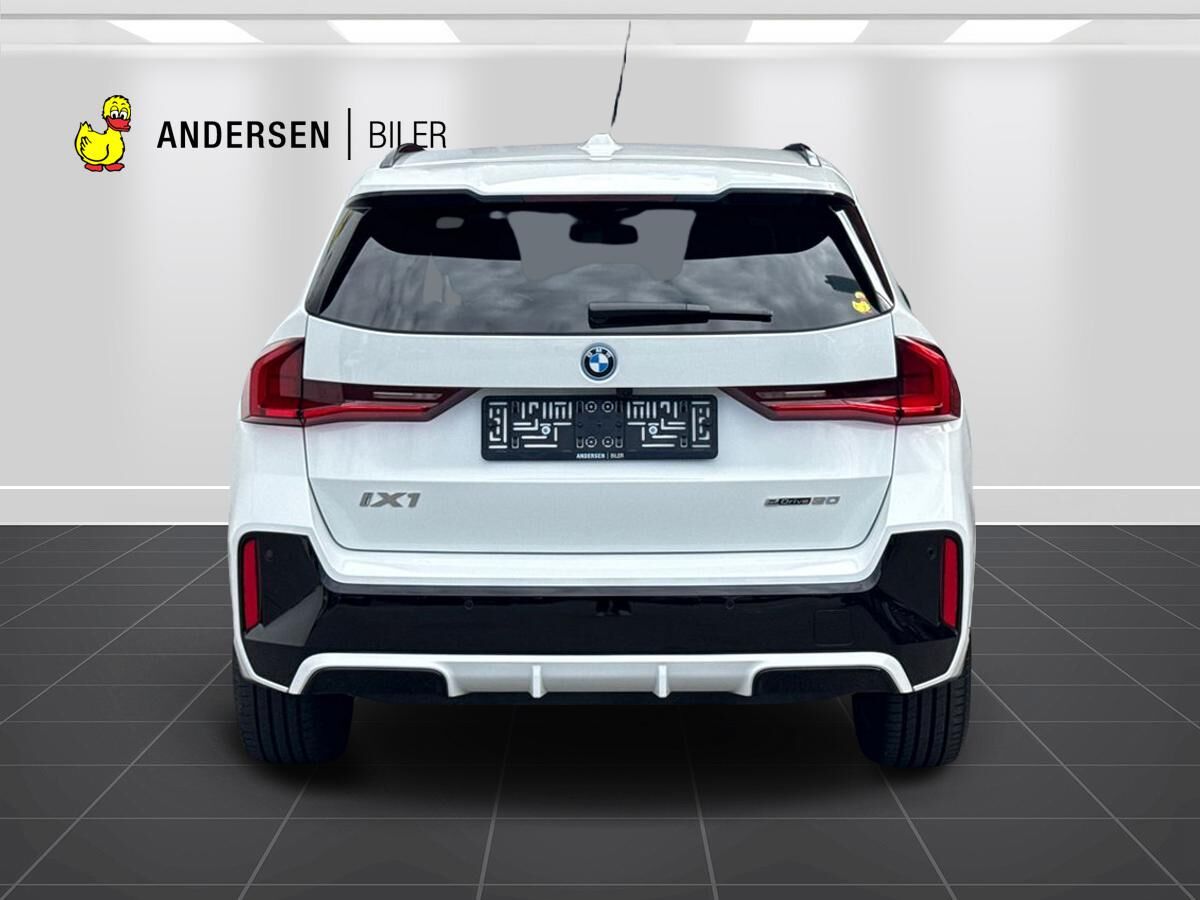 Billede af BMW iX1 eDrive20 EL M-Sport 204HK 5d Aut.