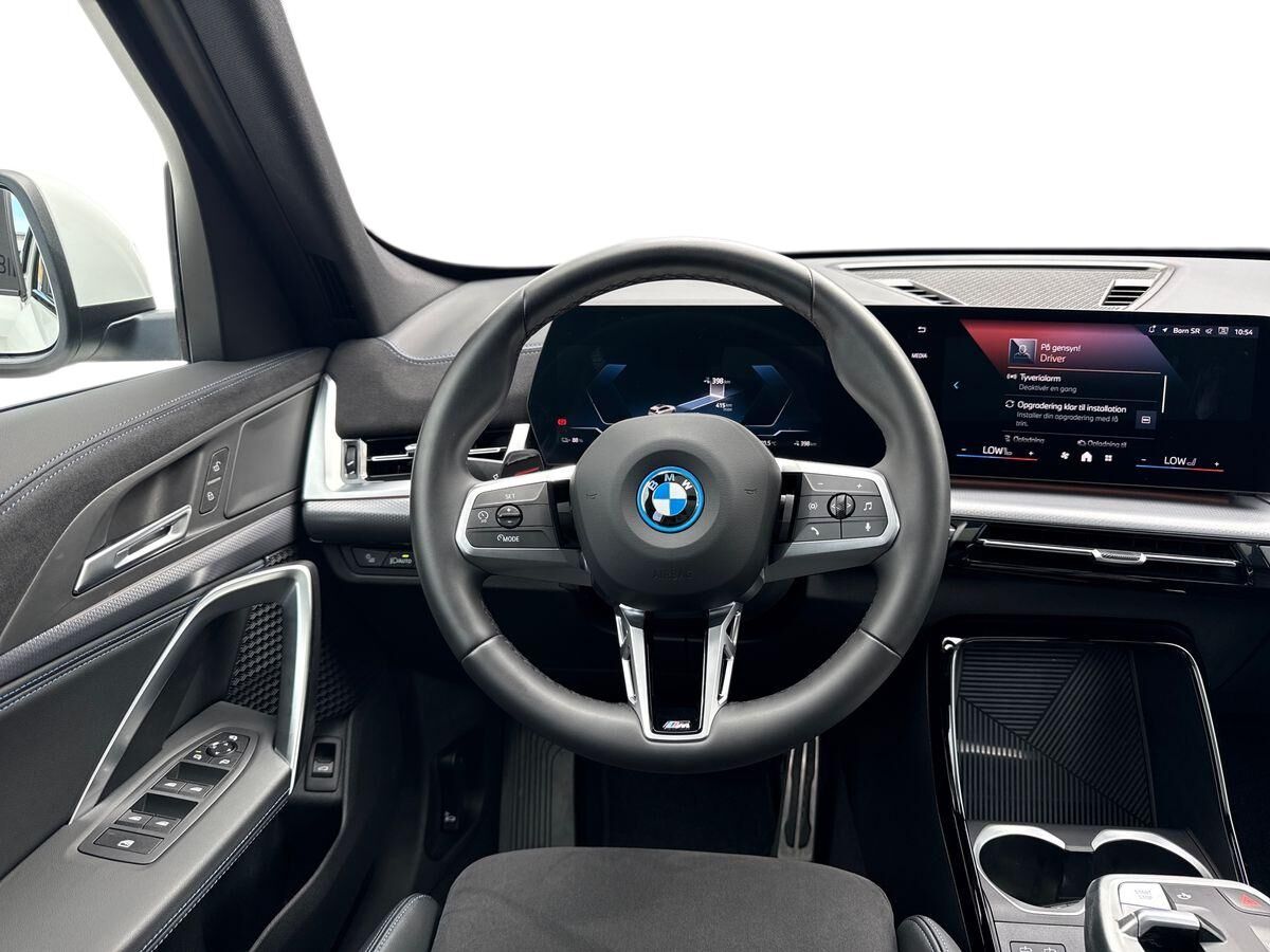 Billede af BMW iX1 eDrive20 EL M-Sport 204HK 5d Aut.