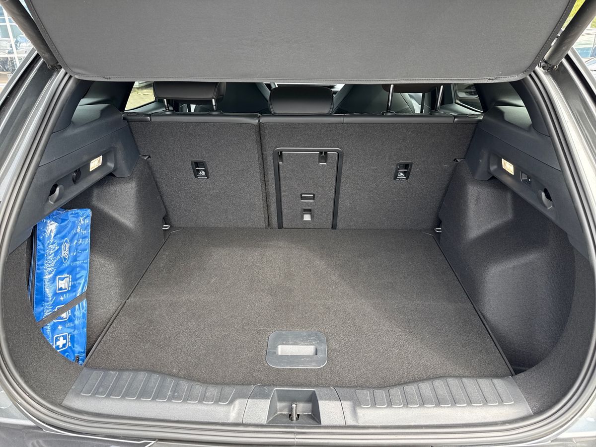Billede af Ford Explorer EL UR Select RWD 286HK 5d Aut.