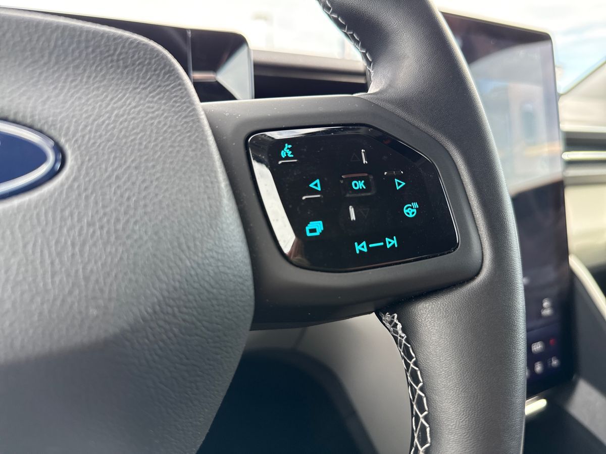 Billede af Ford Explorer EL UR Select RWD 286HK 5d Aut.