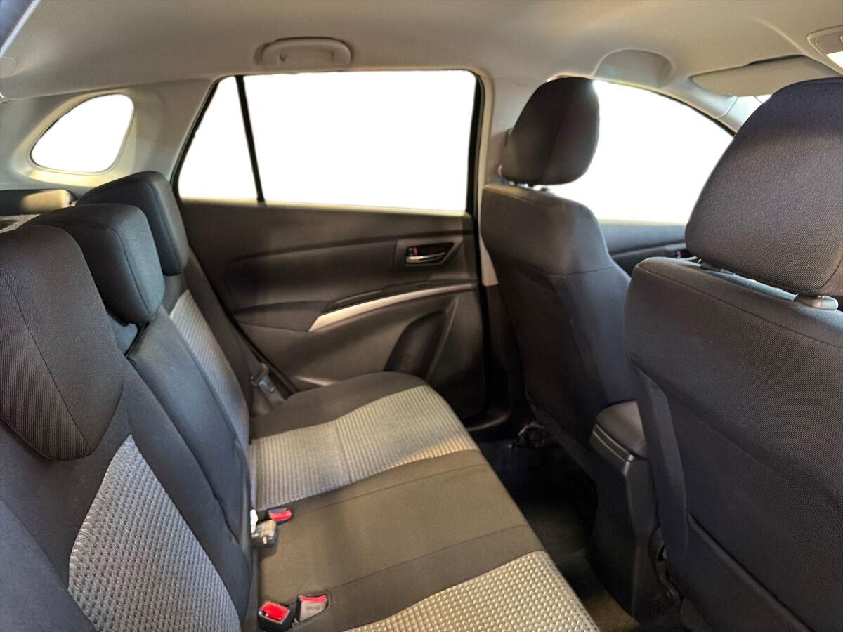Billede af Suzuki S-Cross 1,4 Boosterjet  Mild hybrid Active Hybrid 129HK 5d 6g Aut.