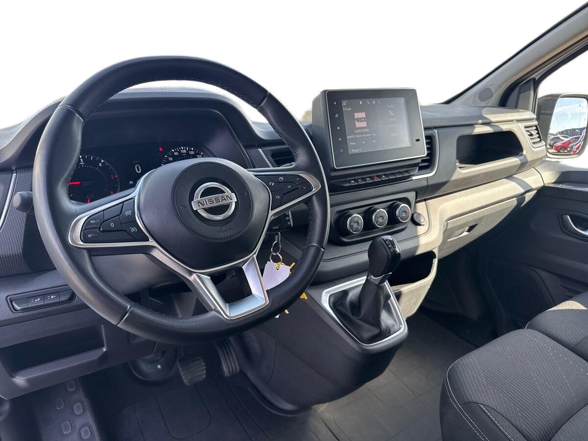 Billede af Nissan Primastar L2H1 2,0 DCi N-Connecta 150HK Van 6g Aut.