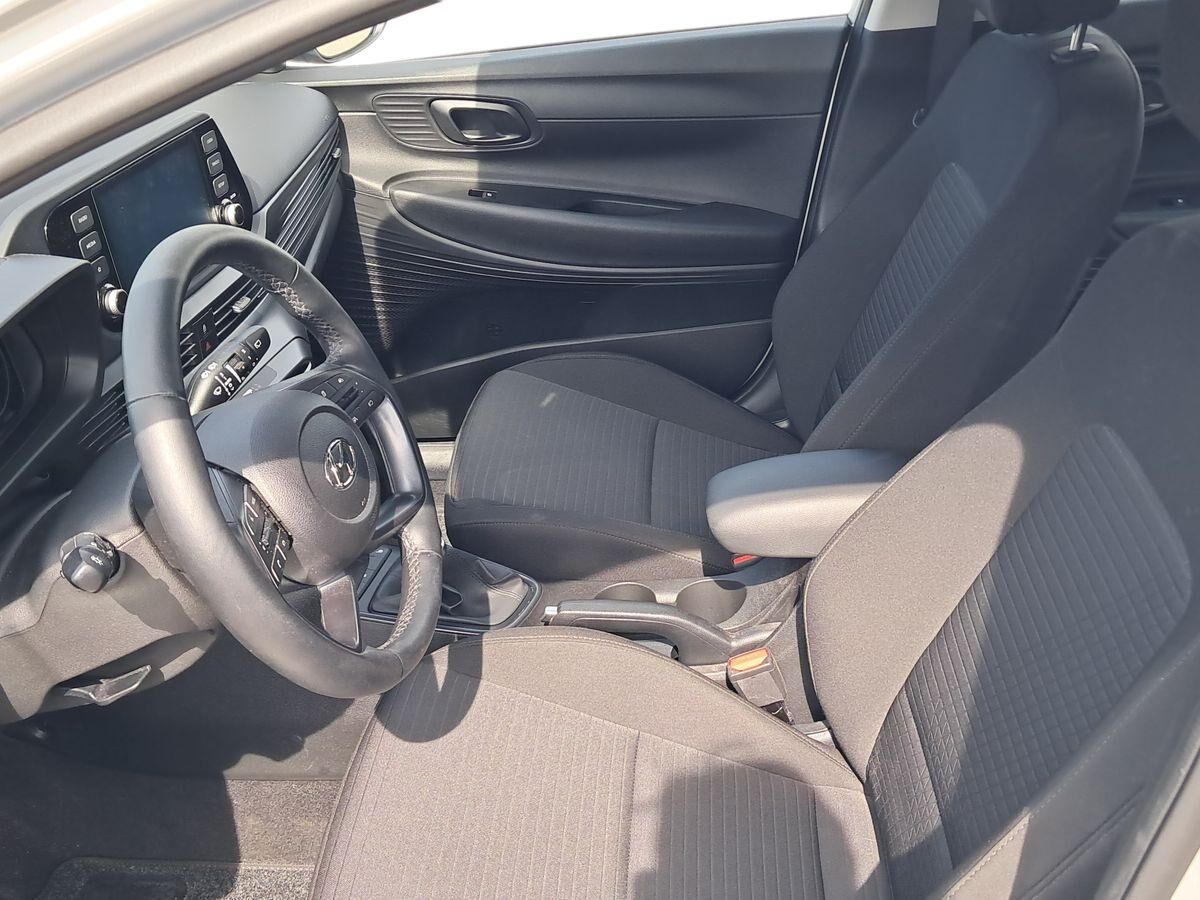 Billede af Hyundai i20 1,2 MPI Essential Komfort 84HK 5d