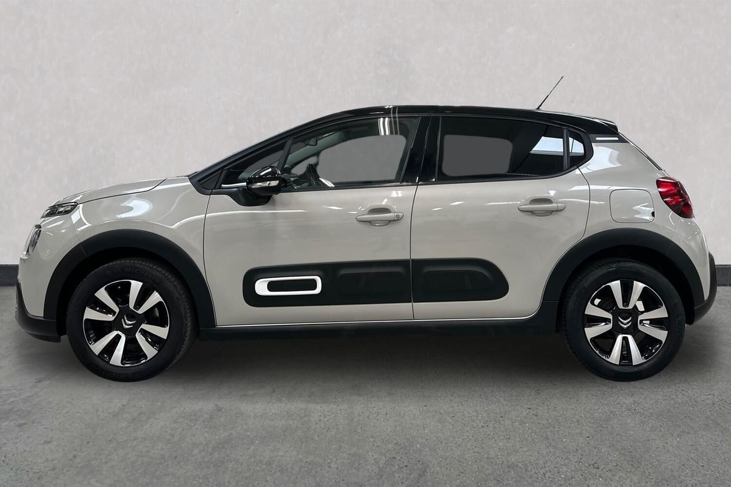 Billede af Citroën C3 1,2 PureTech Shine 83HK 5d