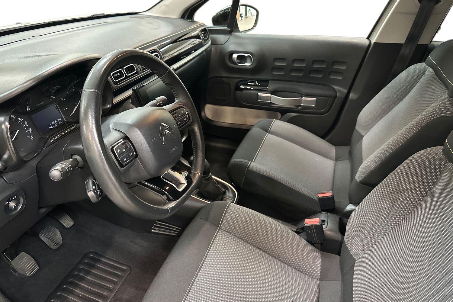 Billede af Citroën C3 1,2 PureTech Shine 83HK 5d