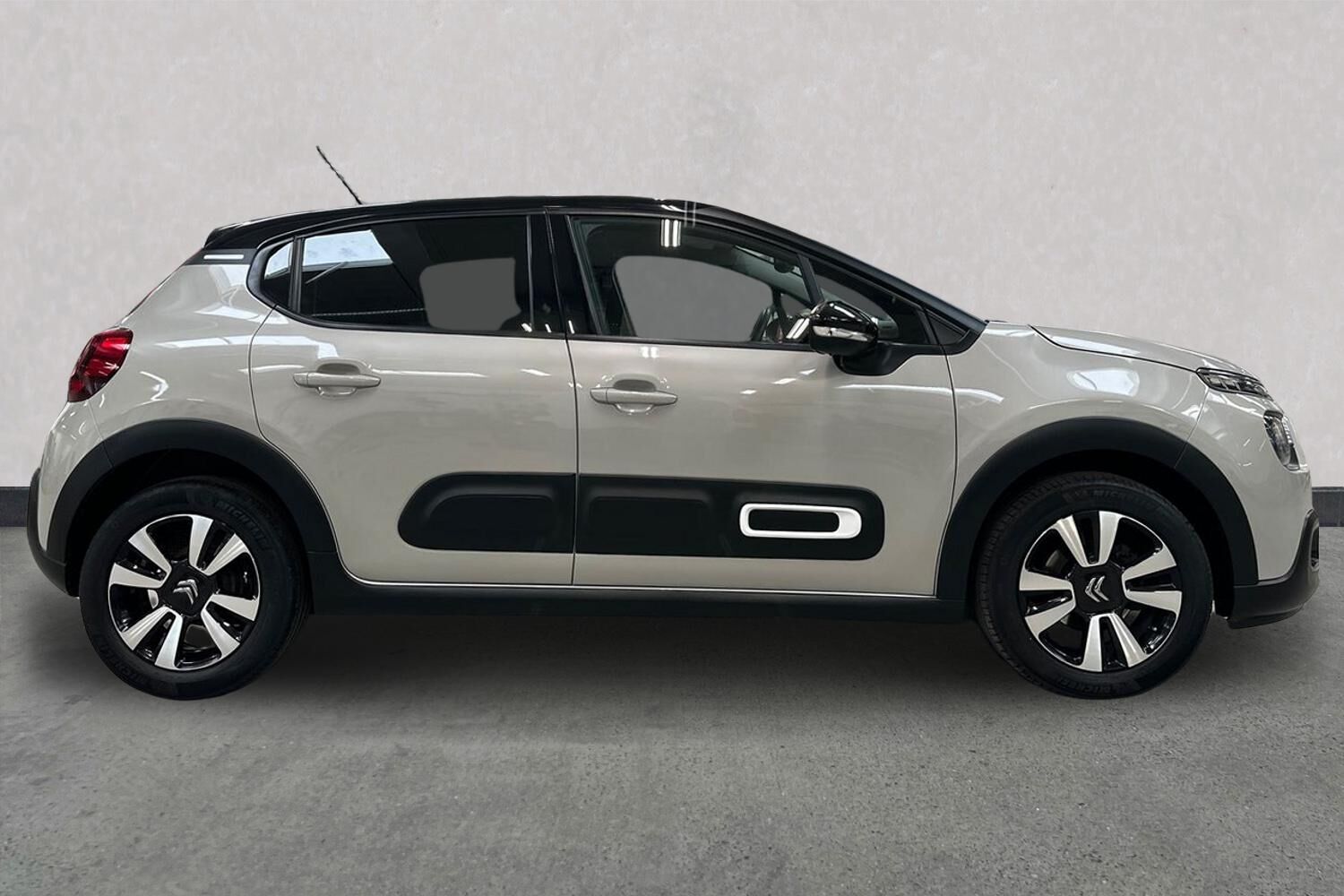 Billede af Citroën C3 1,2 PureTech Shine 83HK 5d