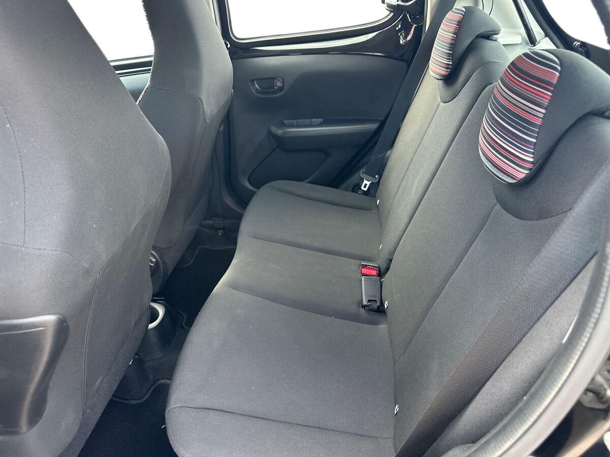 Billede af Citroën C1 1,0 VTi Shine 72HK 5d