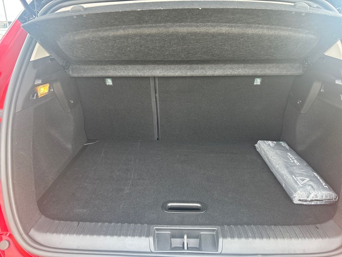 Billede af Renault Captur 1,3 TCE  Mild hybrid Intens EDC 140HK 5d 7g Aut.