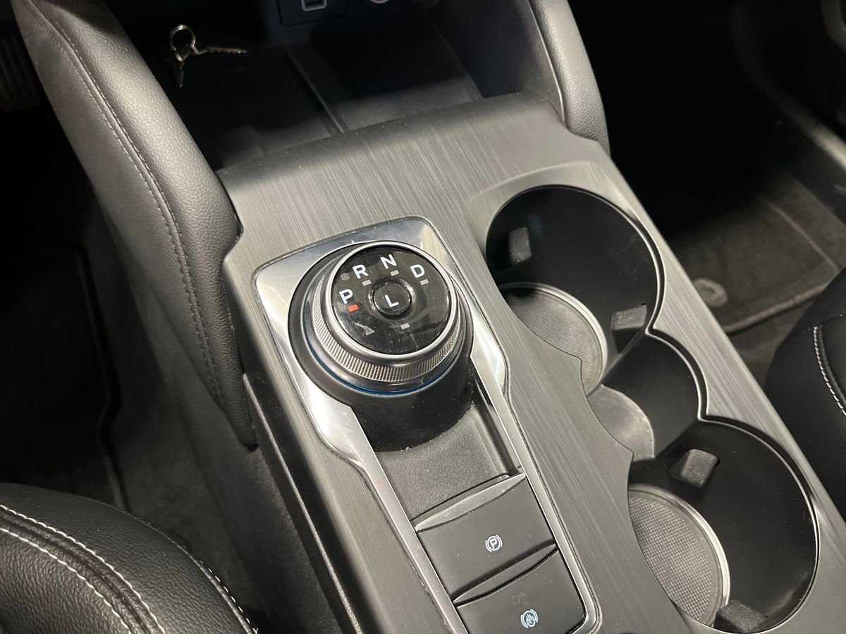 Billede af Ford Kuga 2,5 Plugin-hybrid Titanium X CVT 225HK 5d Trinl. Gear