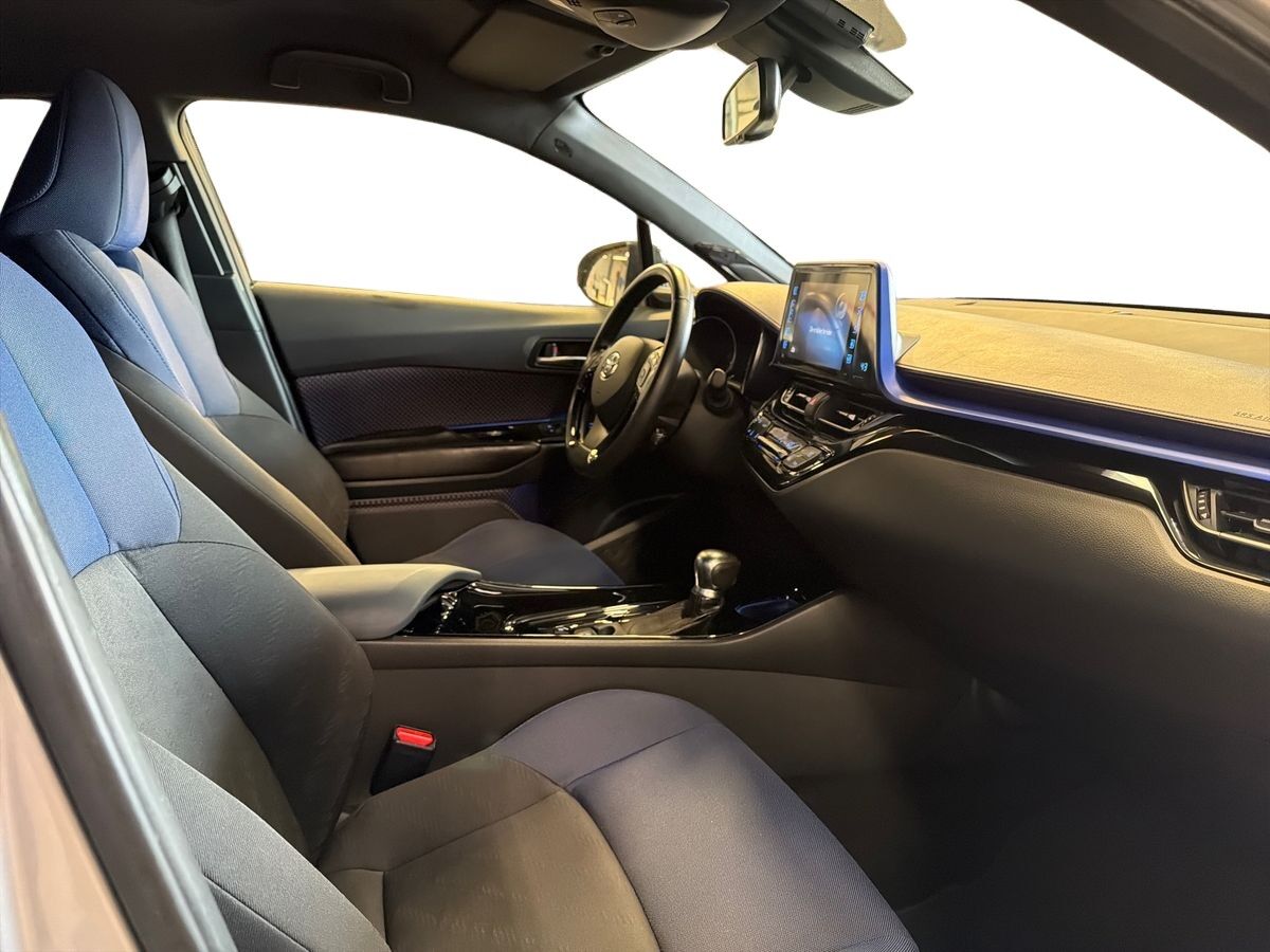 Billede af Toyota C-HR 1,8 Hybrid C-LUB Sound Multidrive S 122HK 5d Aut.