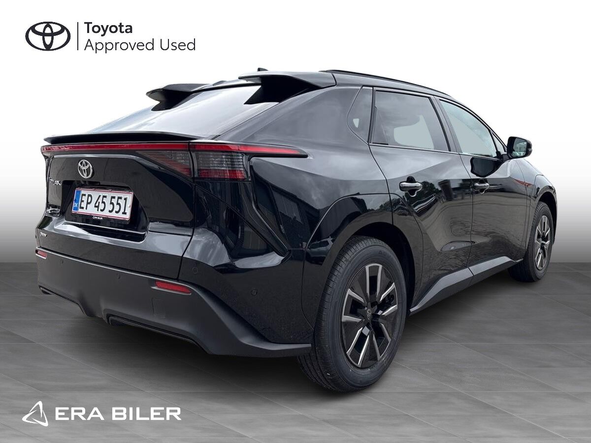 Billede af Toyota bZ4X 165 kW (224 hk) aut. gear Executive