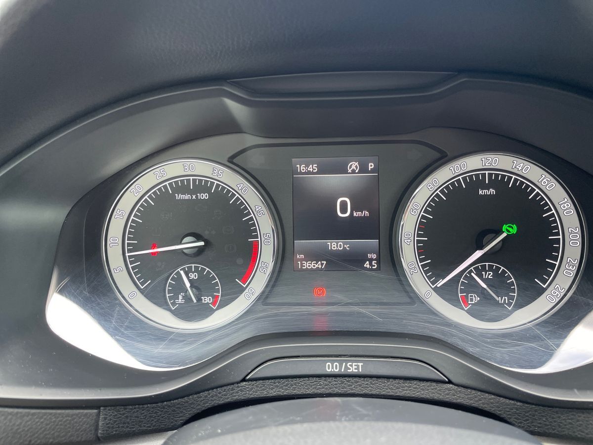 Billede af Skoda Karoq 1,6 TDI AdBlue Ambition DSG 115HK 5d 7g Aut.