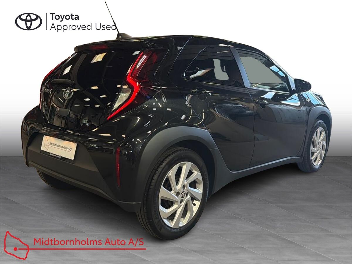 Billede af Toyota Aygo X 1,0 VVT-I Active 72HK 5d
