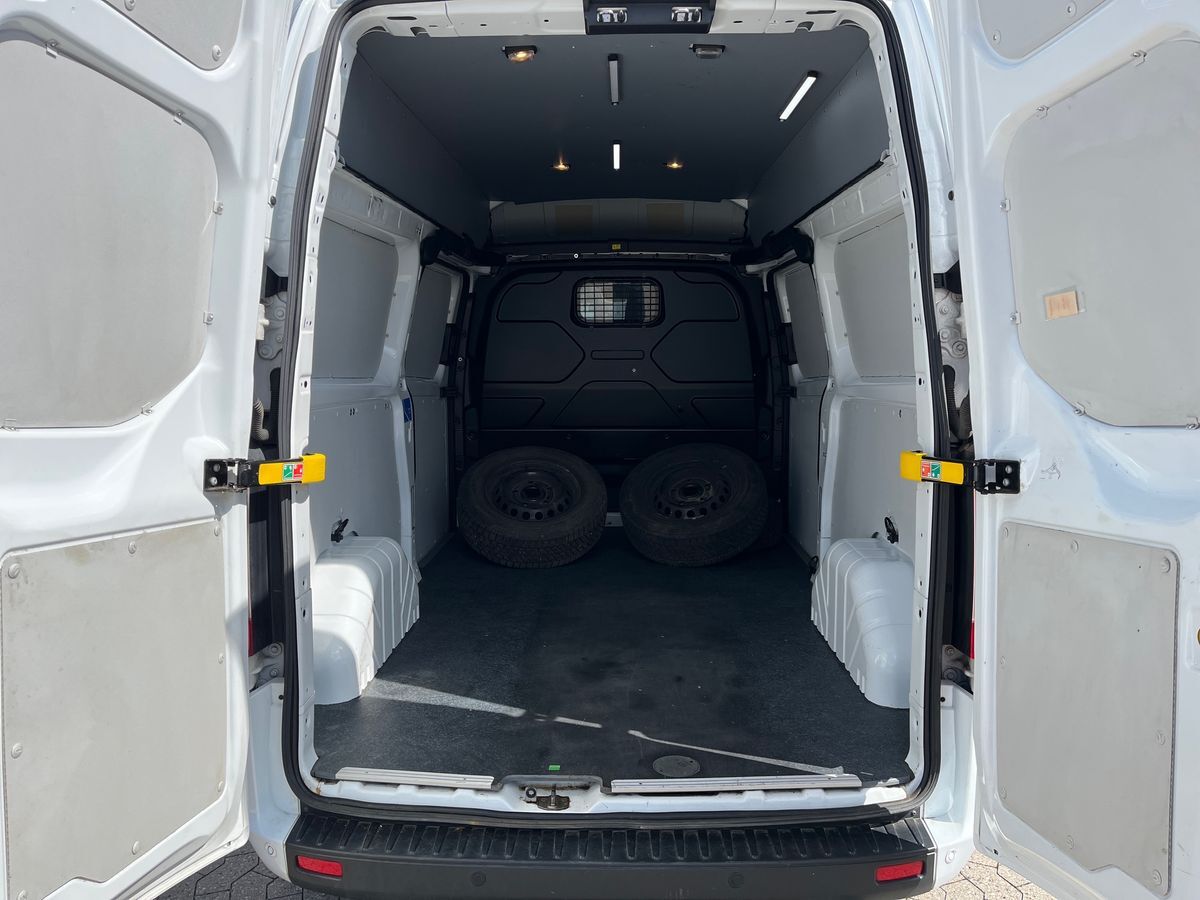 Billede af Ford Transit Custom 340 L2H2 2,0 TDCi Trend 130HK Van Aut. 