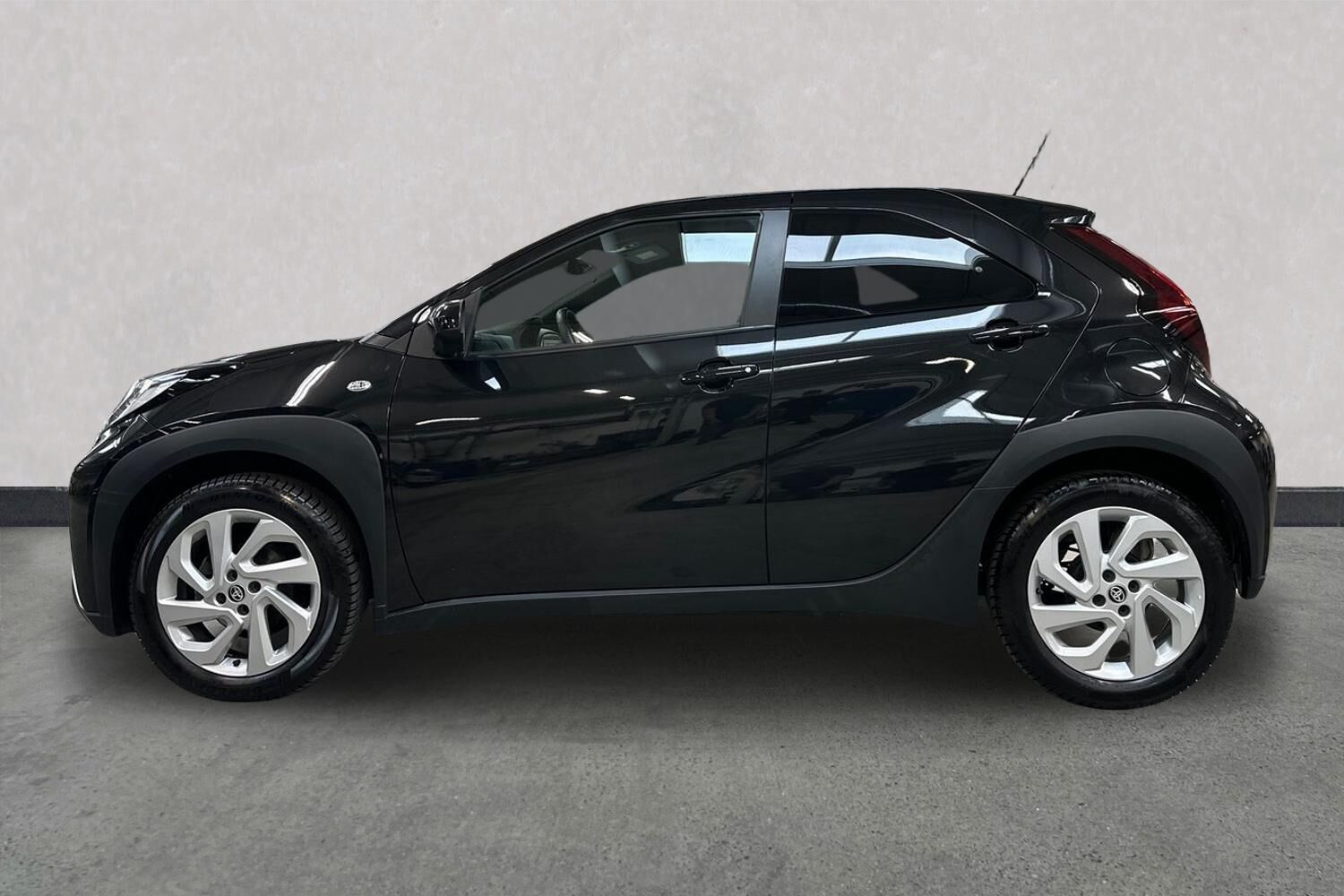 Billede af Toyota Aygo X 1,0 VVT-I Active 72HK 5d