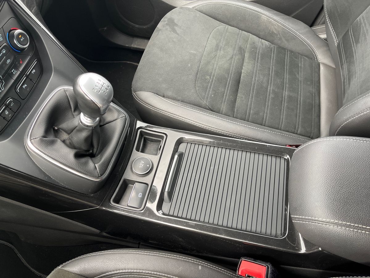 Billede af Ford Kuga 1,5 EcoBoost ST-Line Attack 150HK 5d 6g