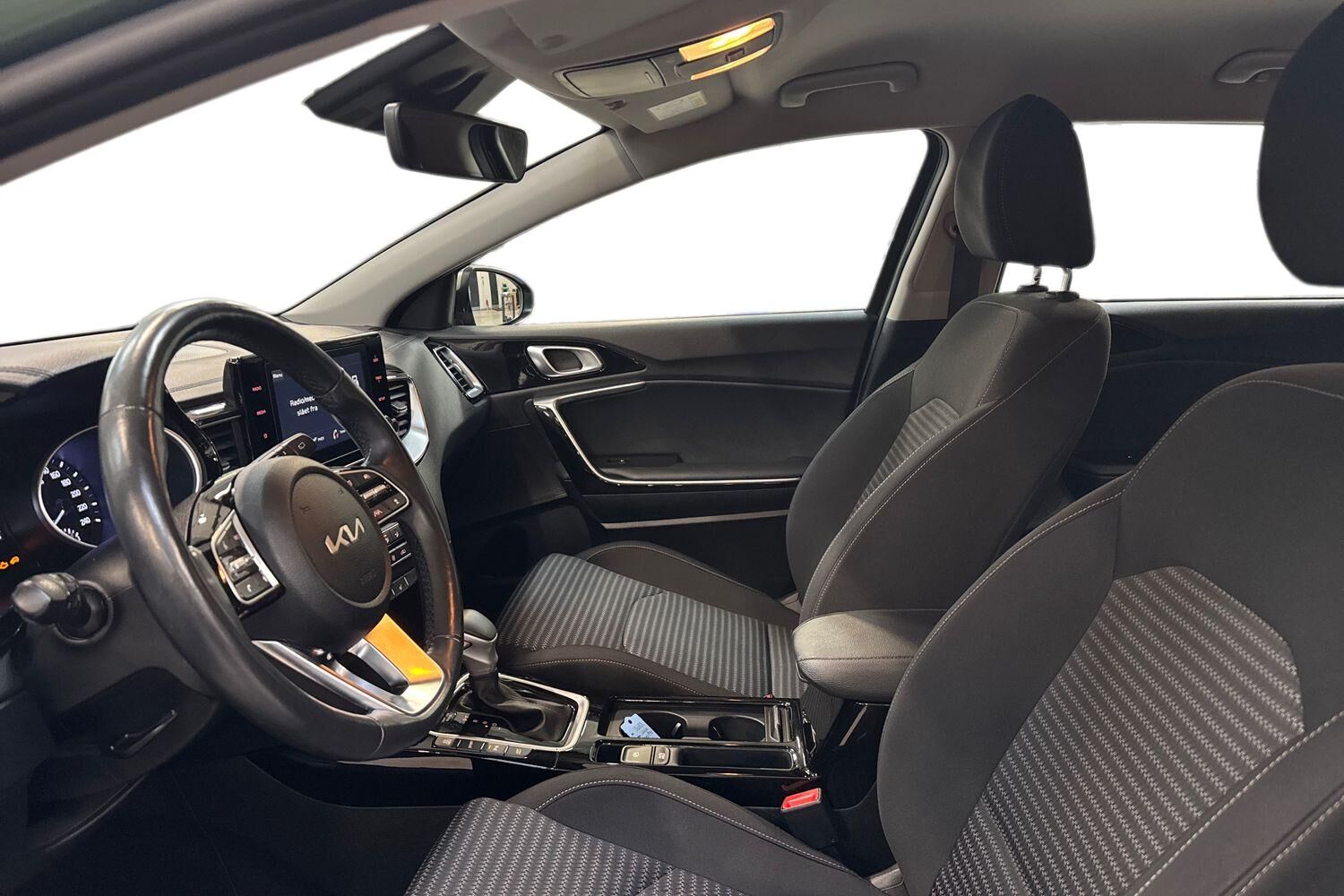 Billede af Kia Ceed SW 1,6 GDI PHEV  Plugin-hybrid Prestige DCT 141HK Stc 6g Aut.