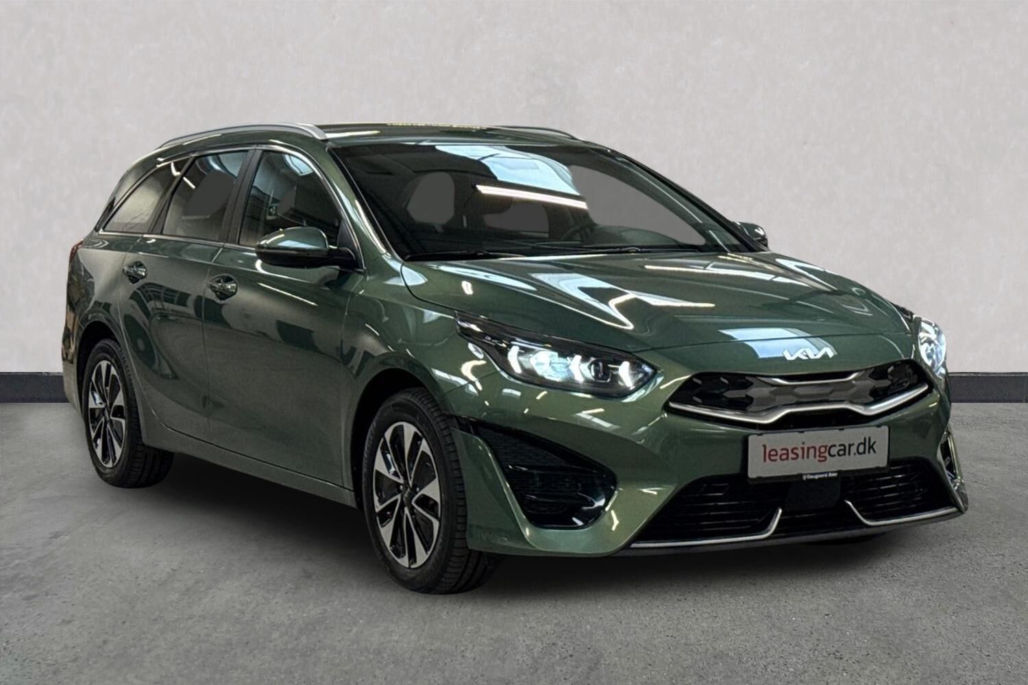 Billede af Kia Ceed SW 1,6 GDI PHEV  Plugin-hybrid Prestige DCT 141HK Stc 6g Aut.