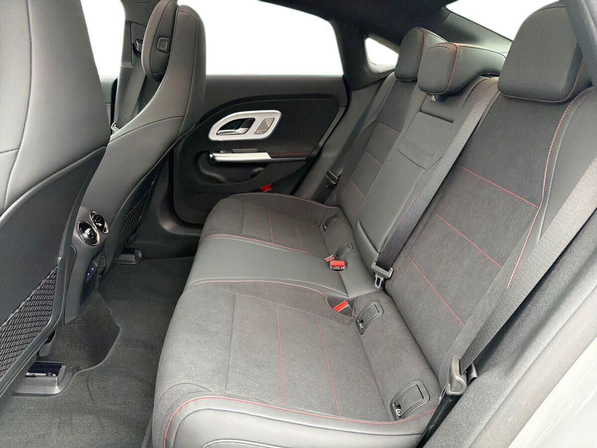 Billede af Mercedes-Benz CLA350 EL Premium Plus 4Matic 354HK Aut.